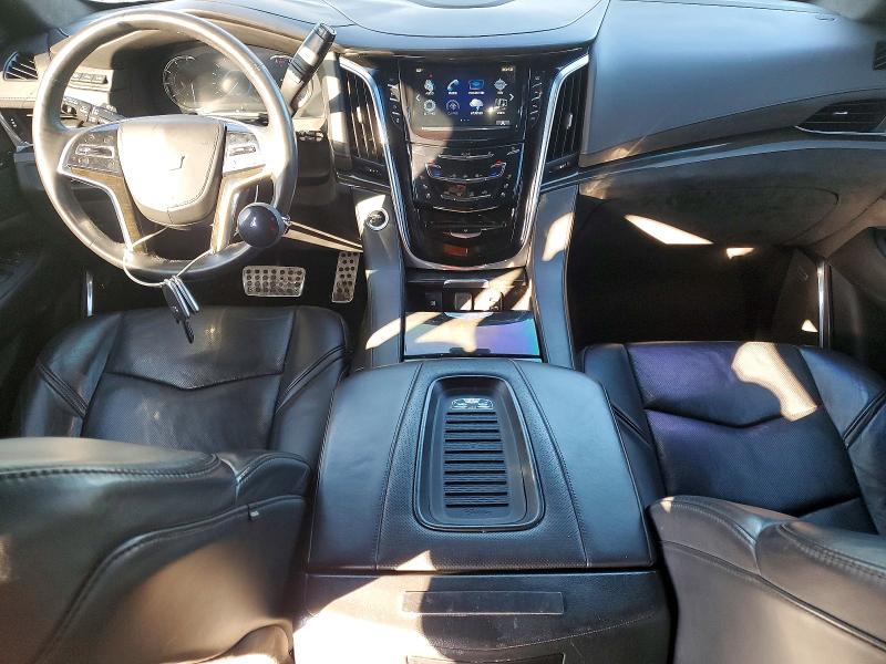 2018 Cadillac Escalade მანქანა იყიდება აუქციონზე, vin: 1GYS4DKJ3JR105195, აუქციონის ნომერი: 72908746