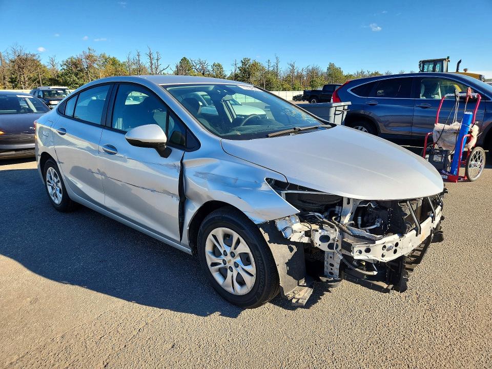 2019 Chevrolet Cruze მანქანა იყიდება აუქციონზე, vin: 1G1BC5SM9K7111856, აუქციონის ნომერი: 71754556