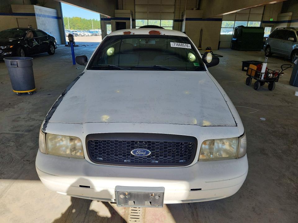 Продаж на аукціоні авто 2009 Ford Crown Victoria, vin: 2FAHP71V69X123730, номер лоту: 71668516