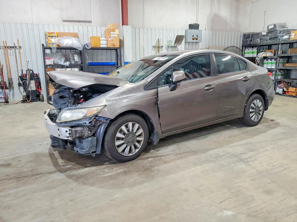 Auction sale of the 2013 Honda Civic, vin: 2HGFB2F50DH571865, lot number: 71562746