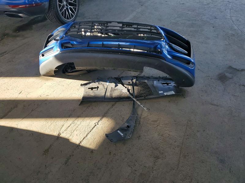 72960706 :رقم المزاد ، WP1AA2A54KLB07155 vin ، 2019 Porsche Macan مزاد بيع