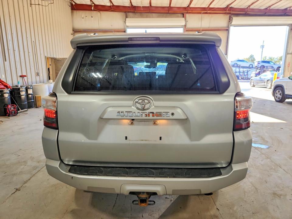2020 Toyota 4runner მანქანა იყიდება აუქციონზე, vin: JTEBU5JR5L5753596, აუქციონის ნომერი: 71452636