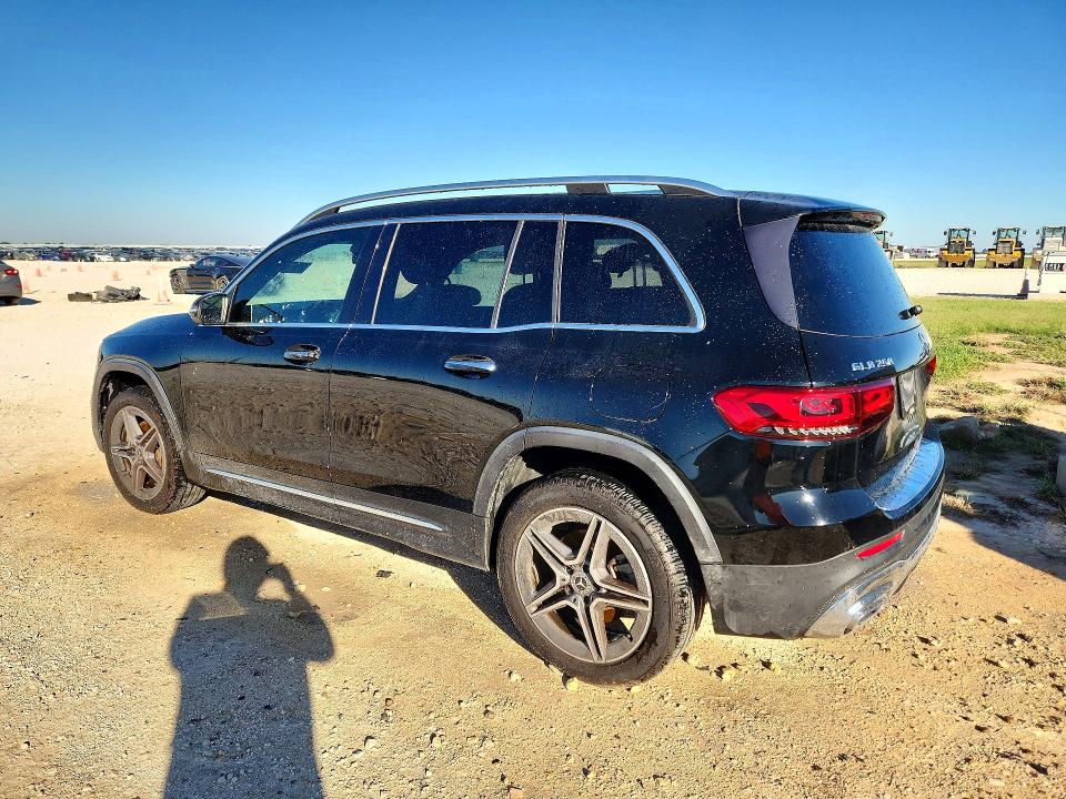 2021 Mercedes-benz Glb მანქანა იყიდება აუქციონზე, vin: W1N4M4GB7MW108843, აუქციონის ნომერი: 70660656