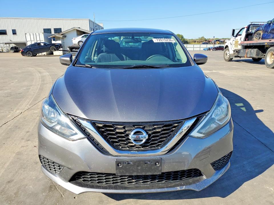 Продажа на аукционе авто 2017 Nissan Sentra, vin: 3N1AB7AP0HY303870, номер лота: 72015236