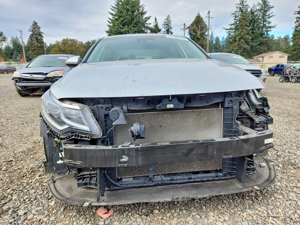71182426 :رقم المزاد ، 5XXGT4L3XLG438157 vin ، 2020 Kia Optima مزاد بيع