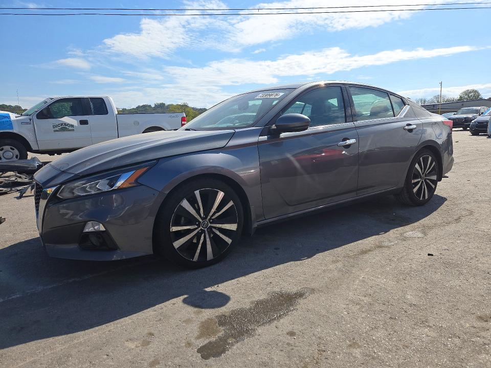 Auction sale of the 2019 Nissan Altima, vin: 1N4BL4FV1KC197973, lot number: 73309876