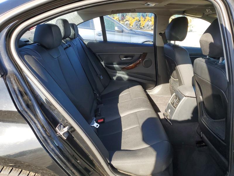 72701916 :رقم المزاد ، WBA3C1C56EK108486 vin ، 2014 Bmw 328 مزاد بيع