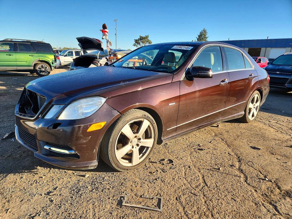72382146 :رقم المزاد ، WDDHF8JBXCA630032 vin ، 2012 Mercedes-benz E مزاد بيع