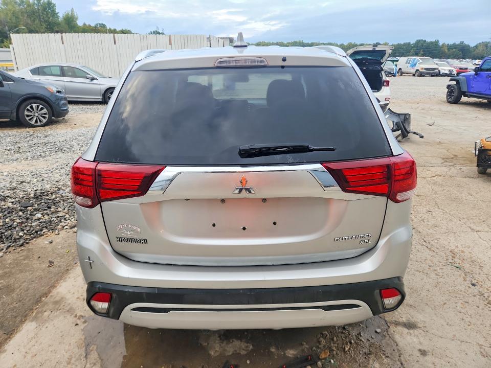 71185636 :رقم المزاد ، JA4AD3A36KZ009183 vin ، 2019 Mitsubishi Outlander مزاد بيع