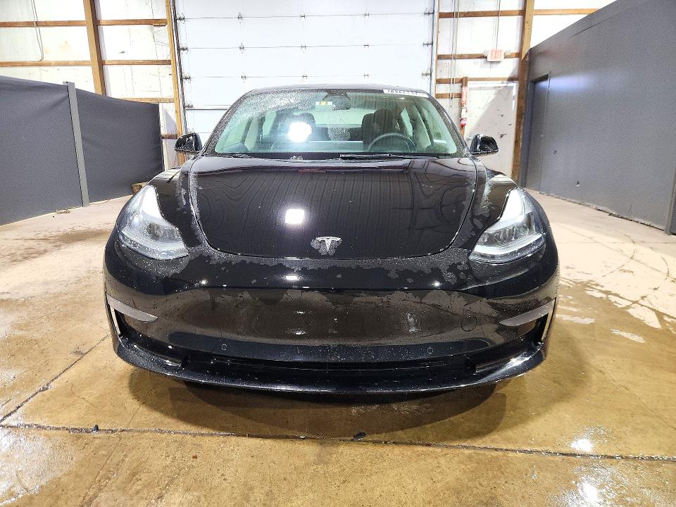 Продажа на аукционе авто 2022 Tesla Model 3, vin: 5YJ3E1EA3NF289972, номер лота: 71728826