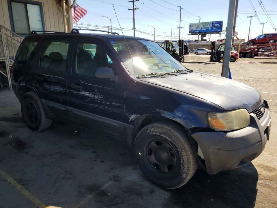 2004 Ford Escape მანქანა იყიდება აუქციონზე, vin: 1FMYU02B94KA28360, აუქციონის ნომერი: 71872216