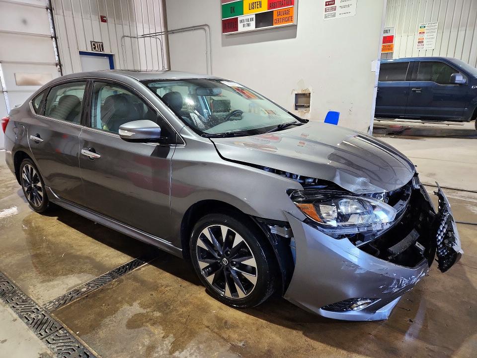 72222166 :رقم المزاد ، 3N1CB7AP4JY204435 vin ، 2018 Nissan Sentra مزاد بيع