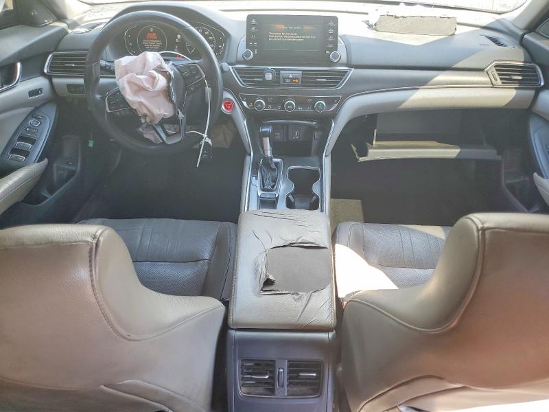 Продаж на аукціоні авто 2018 Honda Accord, vin: 1HGCV1F58JA080524, номер лоту: 71852406