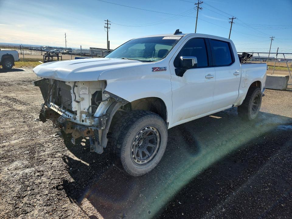 72318576 :رقم المزاد ، 3GCUYDED9MG124055 vin ، 2021 Chevrolet Silverado مزاد بيع