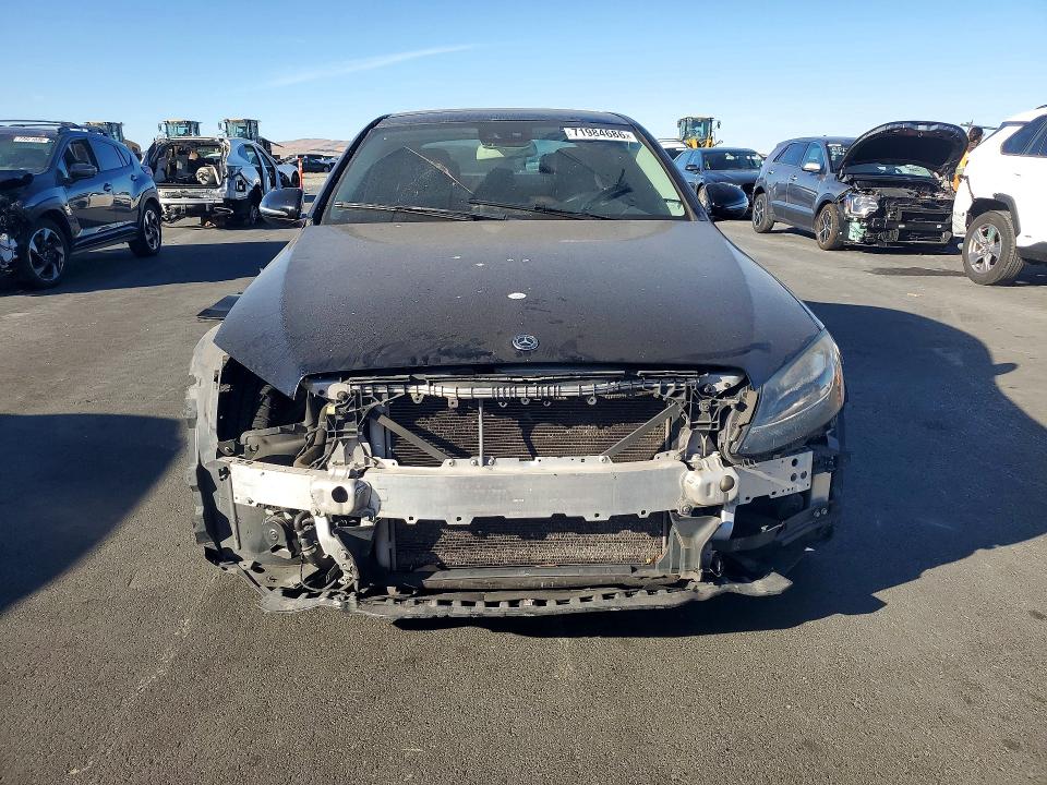 2016 Mercedes-benz C მანქანა იყიდება აუქციონზე, vin: 55SWF4JB7GU151380, აუქციონის ნომერი: 71984686