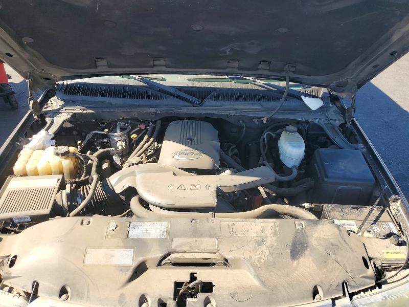 2004 Chevrolet Tahoe მანქანა იყიდება აუქციონზე, vin: 1GNEK13T34R166596, აუქციონის ნომერი: 72988426