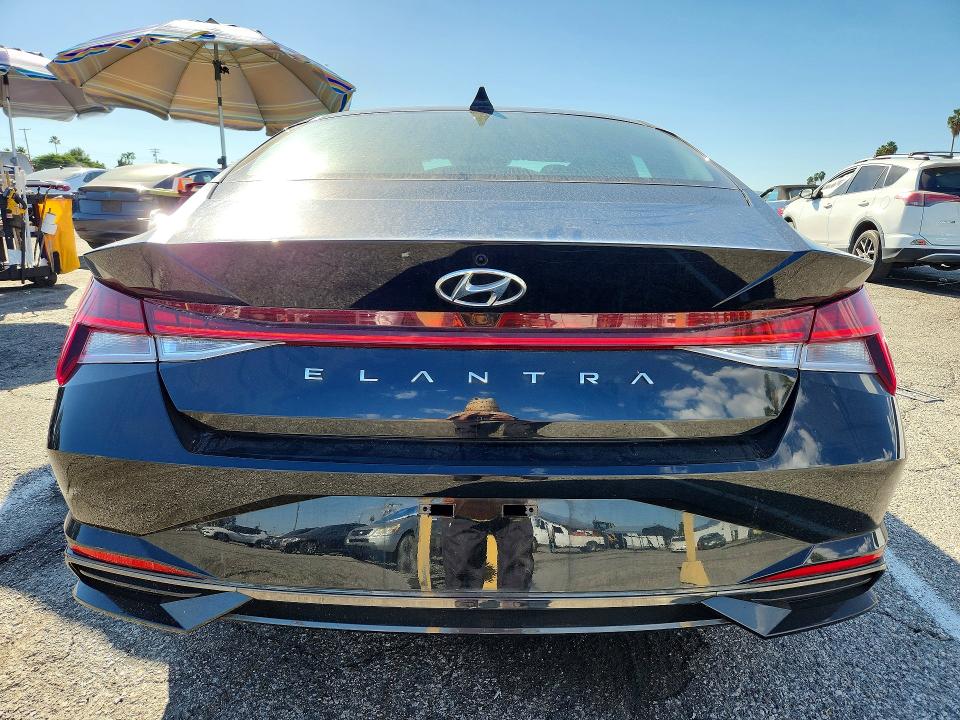 Продажа на аукционе авто 2021 Hyundai Elantra, vin: 5NPLN4AG8MH023407, номер лота: 71302136