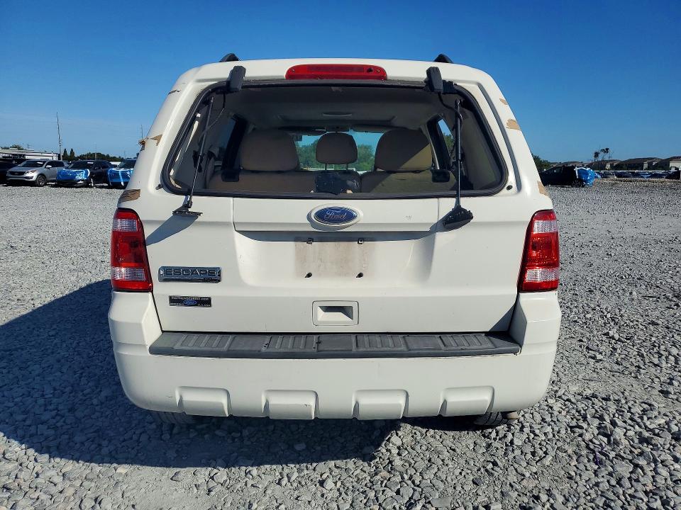 Продаж на аукціоні авто 2011 Ford Escape, vin: 1FMCU0D78BKA04342, номер лоту: 71716536