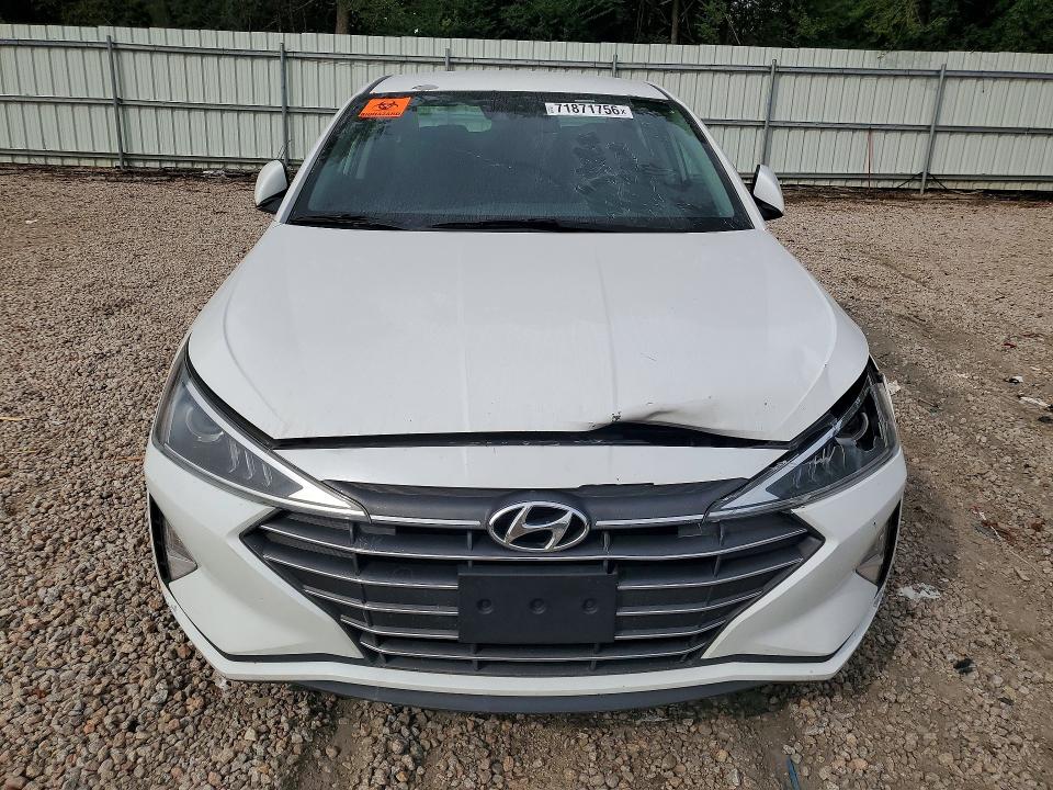 2020 Hyundai Elantra მანქანა იყიდება აუქციონზე, vin: 5NPD84LF2LH557498, აუქციონის ნომერი: 71871756