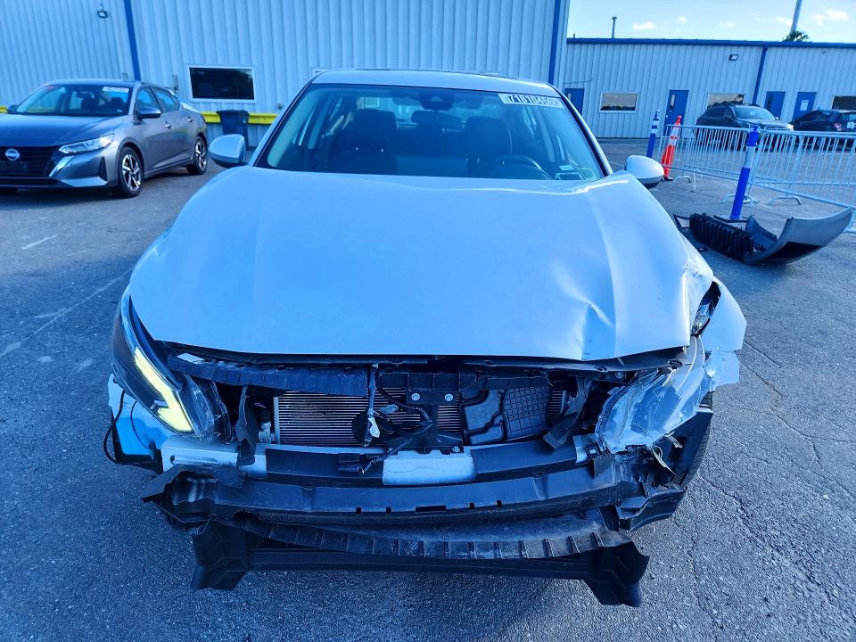 2025 Nissan Altima მანქანა იყიდება აუქციონზე, vin: 1N4BL4DV2SN405205, აუქციონის ნომერი: 71810456