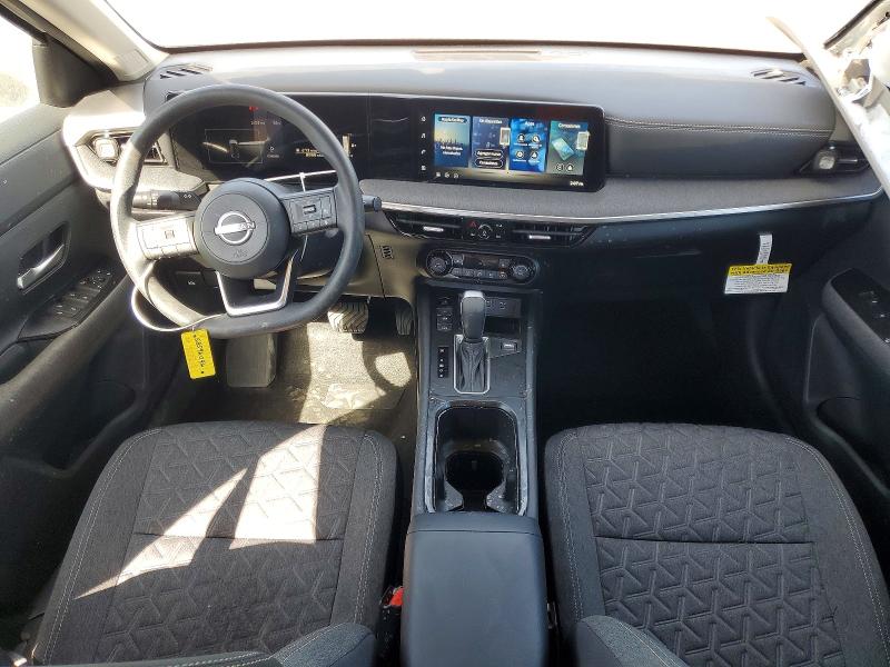 58596046 :رقم المزاد ، 3N8AP6CEXTL303633 vin ، 2026 Nissan Kicks مزاد بيع