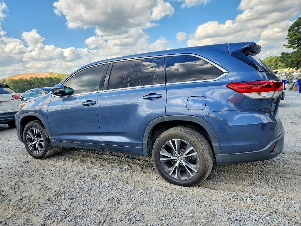 71168326 :رقم المزاد ، 5TDZZRFH2HS198054 vin ، 2017 Toyota Highlander مزاد بيع