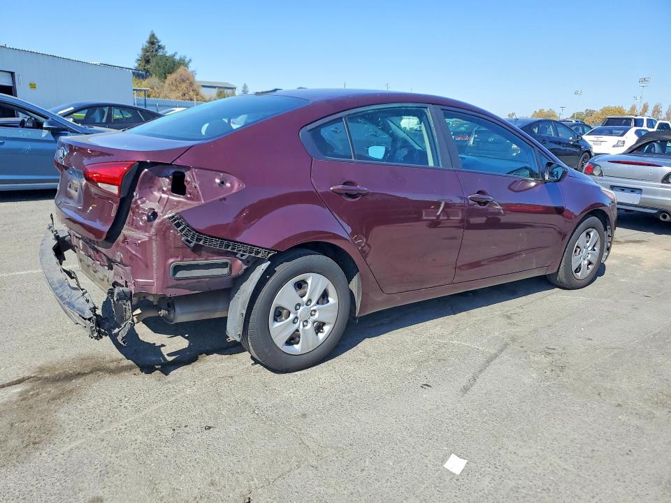Продажа на аукционе авто 2018 Kia Forte, vin: 3KPFK4A7XJE254931, номер лота: 71791626