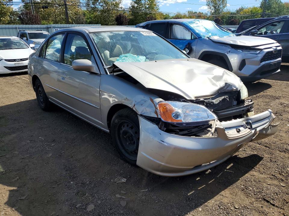 72169826 :رقم المزاد ، 1HGES26742L050743 vin ، 2002 Honda Civic مزاد بيع