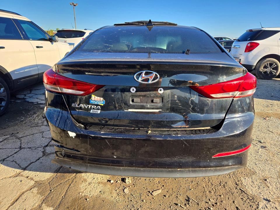 2017 Hyundai Elantra მანქანა იყიდება აუქციონზე, vin: 5NPD74LFXHH144139, აუქციონის ნომერი: 70956206