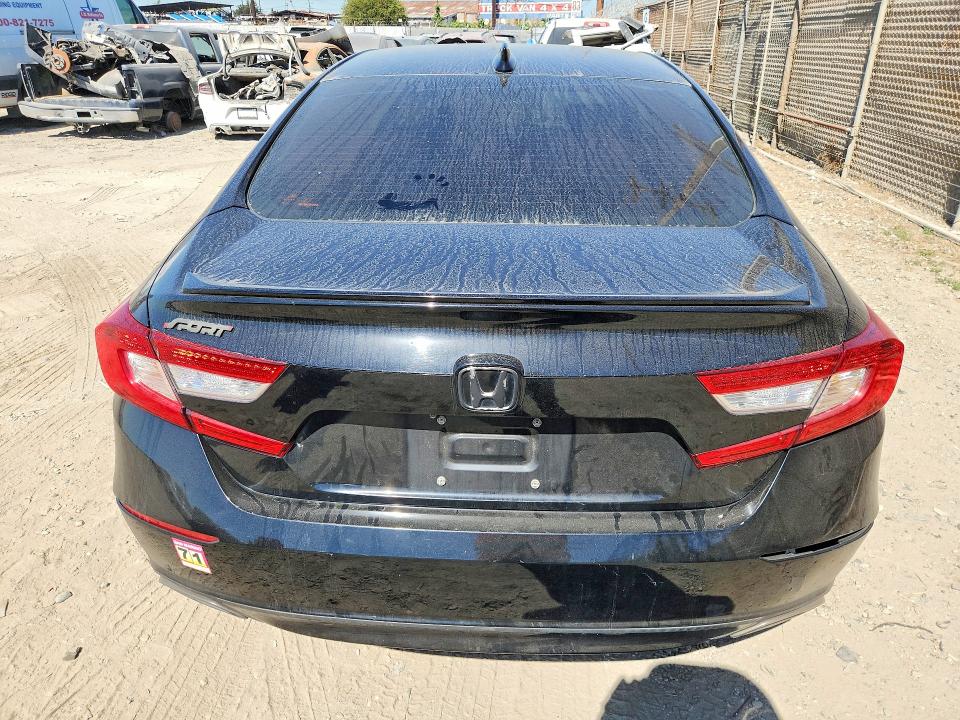Aukcja sprzedaży 2018 Honda Accord, vin: 1HGCV1F32JA199121, numer aukcji: 71544936