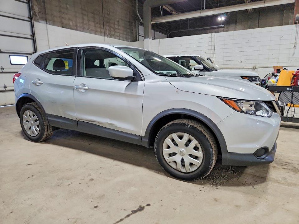 71535146 :رقم المزاد ، JN1BJ1CR3KW316145 vin ، 2019 Nissan Rogue Sport مزاد بيع