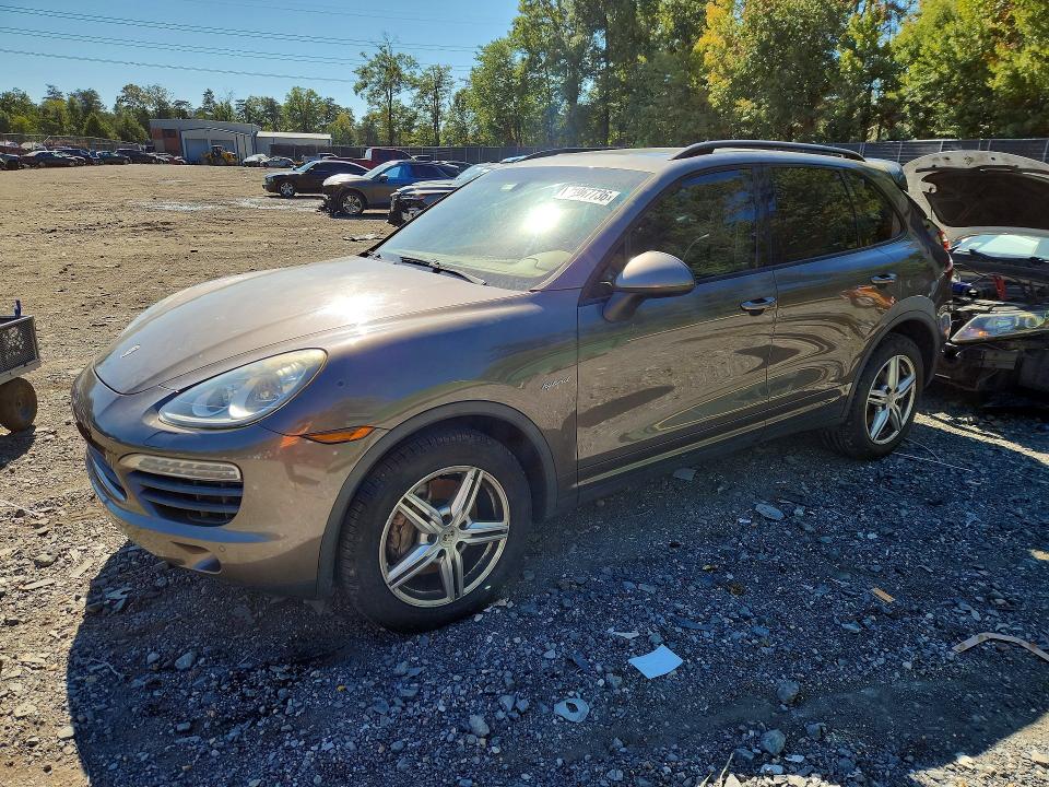 Продаж на аукціоні авто 2012 Porsche Cayenne, vin: WP1AE2A21CLA90729, номер лоту: 71967736