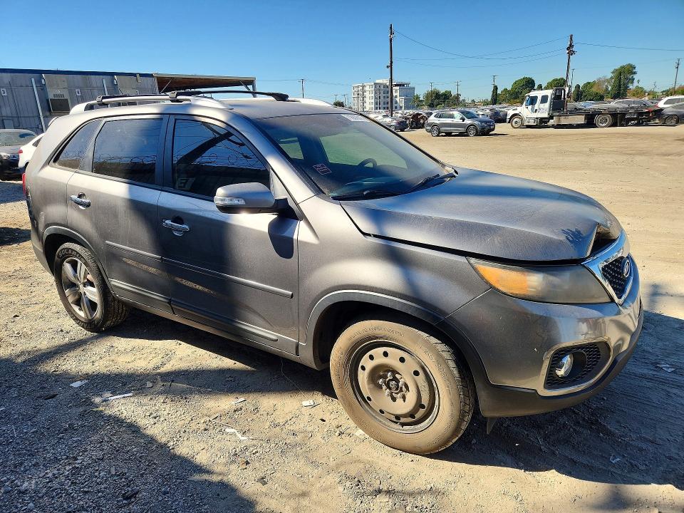 2012 Kia Sorento მანქანა იყიდება აუქციონზე, vin: 5XYKU3A67CG208960, აუქციონის ნომერი: 71687816