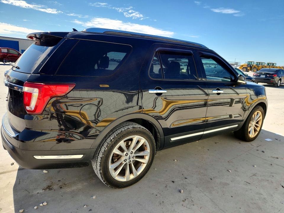 Продаж на аукціоні авто 2018 Ford Explorer, vin: 1FM5K7F82JGB39959, номер лоту: 73657366