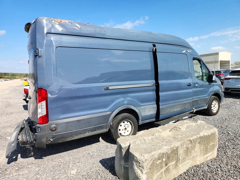 Продаж на аукціоні авто 2019 Ford Transit, vin: 1FTYR3XM9KKB78595, номер лоту: 72421266