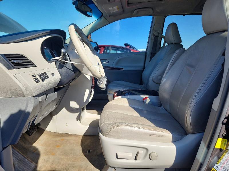 Продажа на аукционе авто 2013 Toyota Sienna, vin: 5TDYK3DC5DS349192, номер лота: 63905836