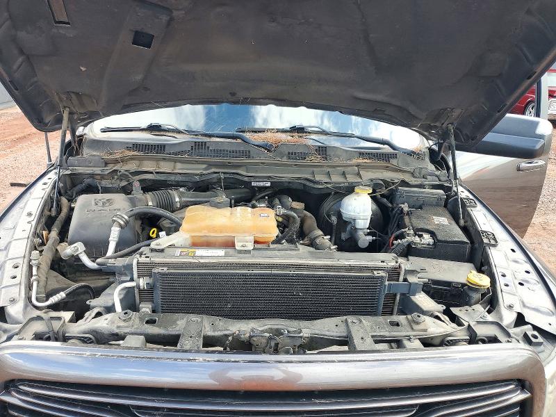 72769436 :رقم المزاد ، 1C6RR7MM0JS279496 vin ، 2018 Ram 1500 مزاد بيع
