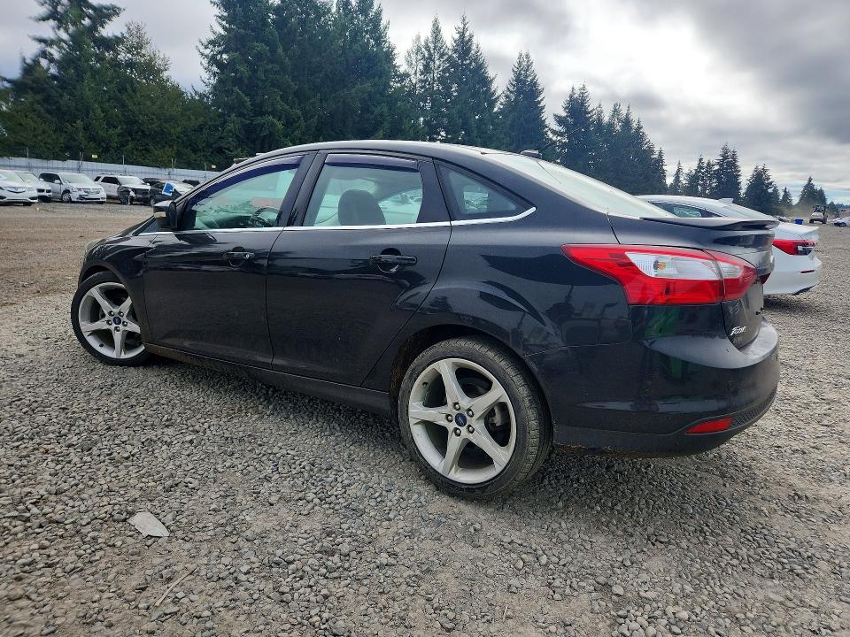 2013 Ford Focus მანქანა იყიდება აუქციონზე, vin: 1FADP3J23DL249675, აუქციონის ნომერი: 71461246