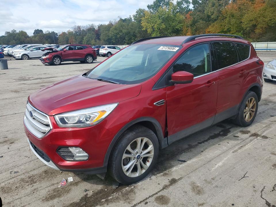 2019 Ford Escape მანქანა იყიდება აუქციონზე, vin: 1FMCU9HD3KUA39556, აუქციონის ნომერი: 72729006