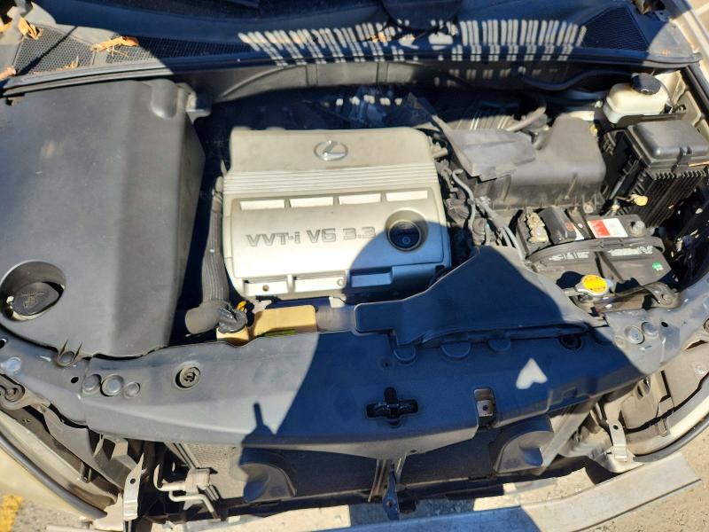 72398736 :رقم المزاد ، 2T2GA31U55C040453 vin ، 2005 Lexus Rx مزاد بيع