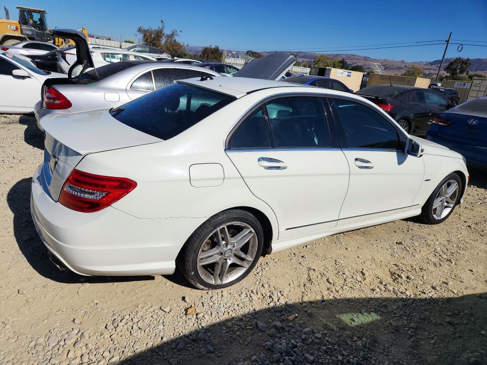 Продаж на аукціоні авто 2012 Mercedes-benz C, vin: WDDGF5HB6CR191574, номер лоту: 72439316