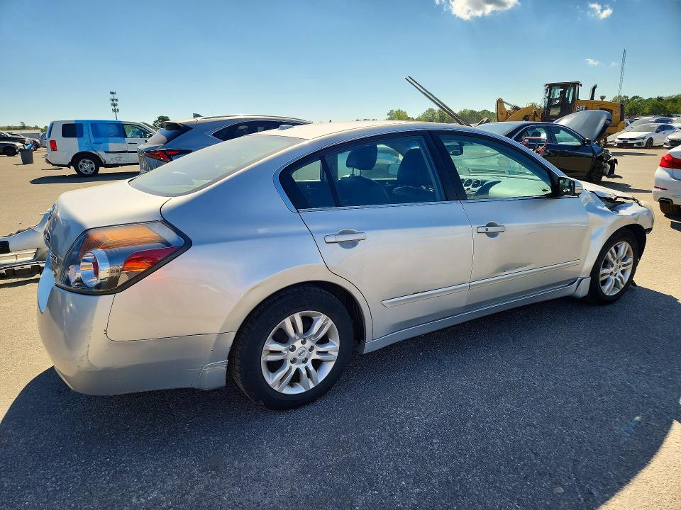 2010 Nissan Altima მანქანა იყიდება აუქციონზე, vin: 1N4AL2APXAN548813, აუქციონის ნომერი: 71754426