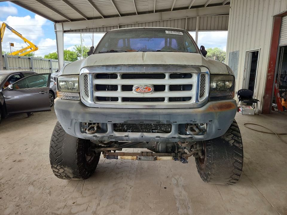 72879766 :رقم المزاد ، 1FTNF21LX1EC43005 vin ، 2001 Ford F250 مزاد بيع