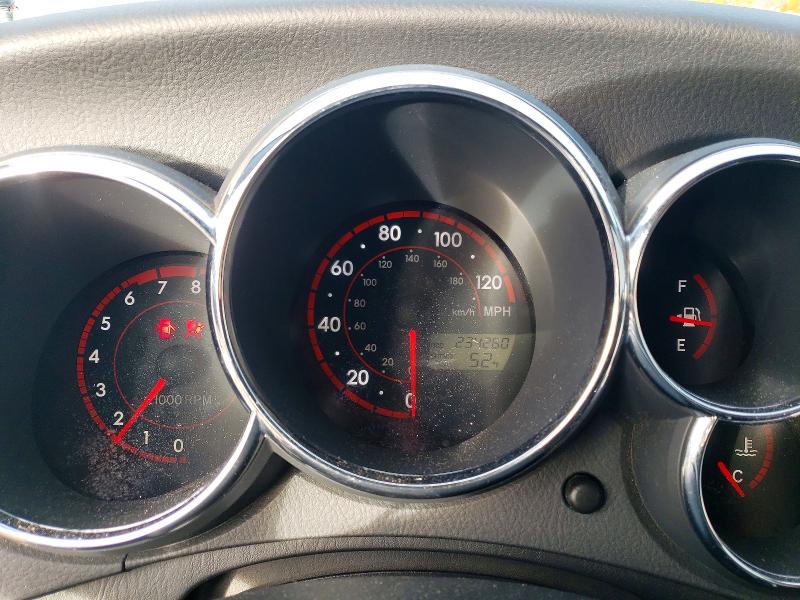 72443936 :رقم المزاد ، 2T1KR32E35C482579 vin ، 2005 Toyota Matrix مزاد بيع