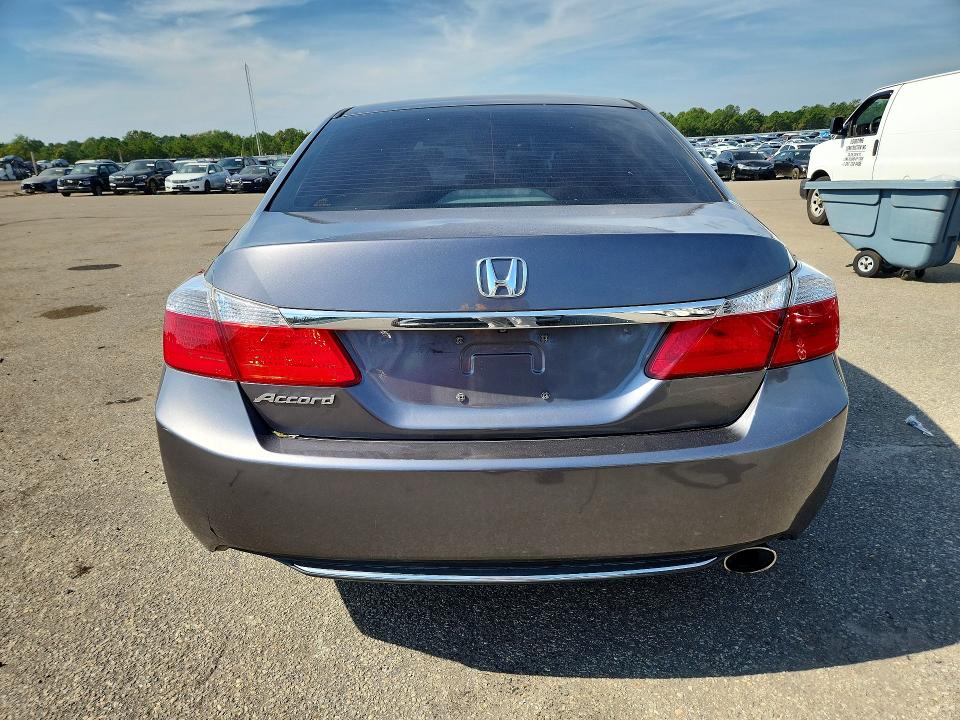 Продажа на аукционе авто 2015 Honda Accord, vin: 1HGCR2F34FA188364, номер лота: 71210836
