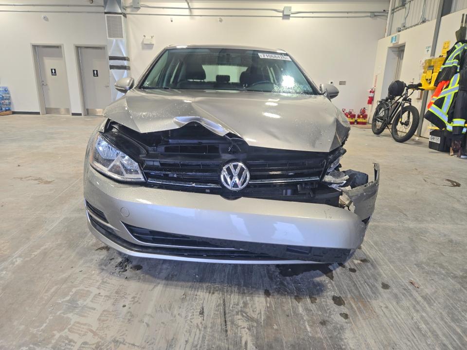 Продажа на аукционе авто 2016 Volkswagen Golf, vin: 3VW217AU8GM037530, номер лота: 71068426