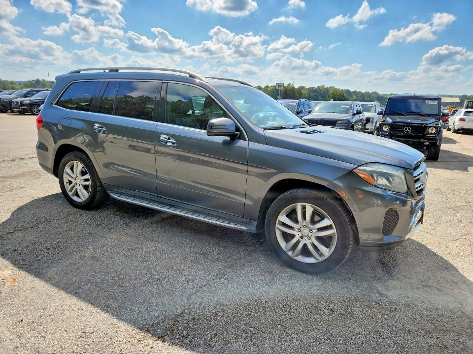 69925116 :رقم المزاد ، 4JGDF6EE4HA895436 vin ، 2017 Mercedes-benz Gls مزاد بيع