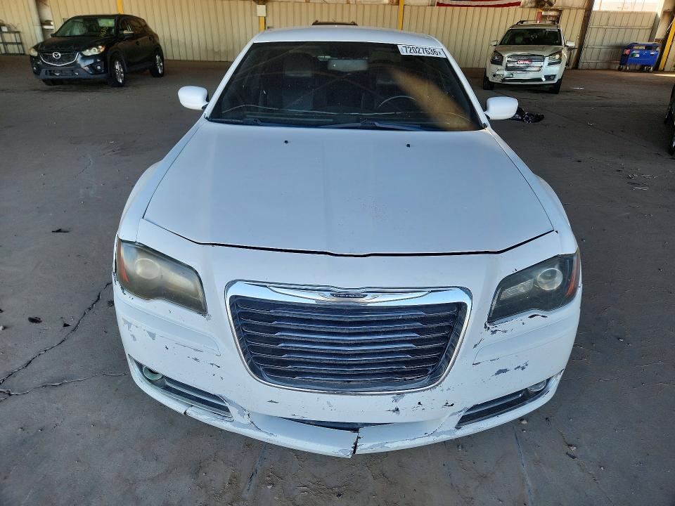 Продажа на аукционе авто 2013 Chrysler 300, vin: 2C3CCABG5DH532919, номер лота: 72027636