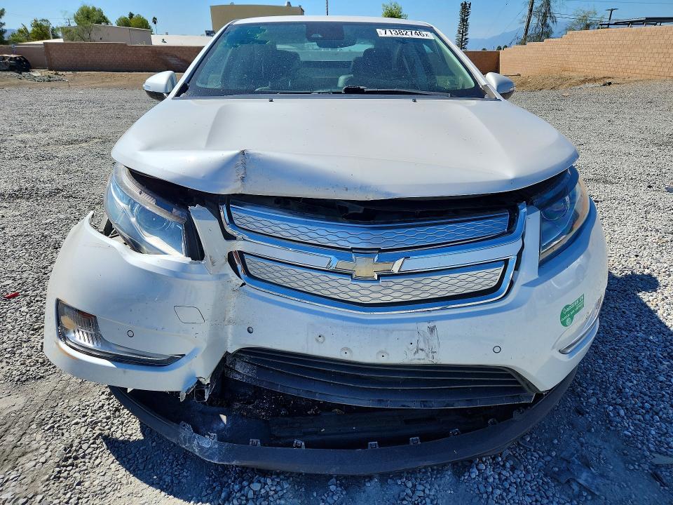 2015 Chevrolet Volt მანქანა იყიდება აუქციონზე, vin: 1G1RD6E47FU126618, აუქციონის ნომერი: 71382746