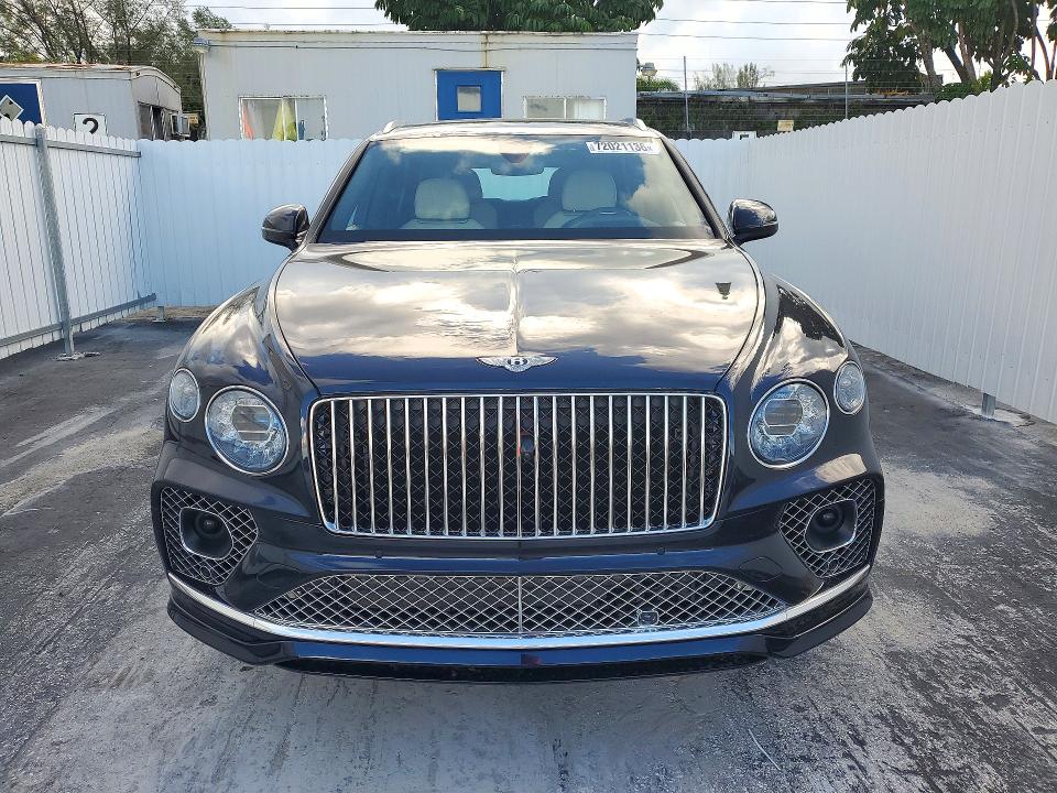 2023 Bentley Bentayga მანქანა იყიდება აუქციონზე, vin: SJAHT2ZV3PC017079, აუქციონის ნომერი: 72021136